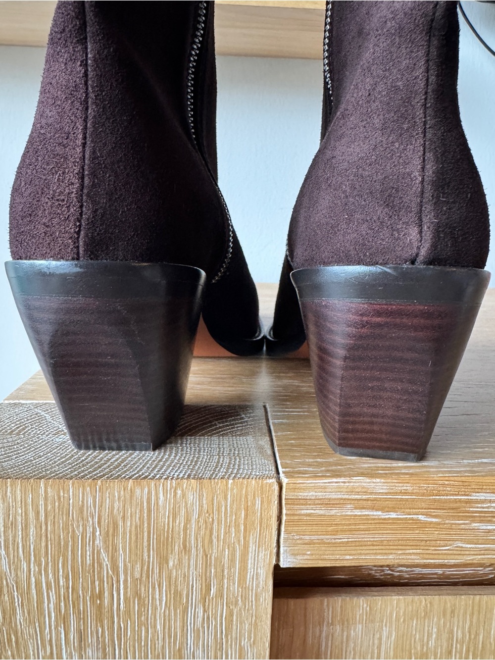 NWOB! MADEWELL Women’s The Idris Side-Zip Ankle Boot Coffee Bean Suede Size 9 - Picture 6 of 15
